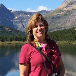 Meet your Posher, Becky